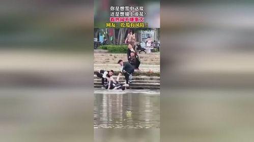 吃瓜群众群体视频,短视频中的围观文化现象