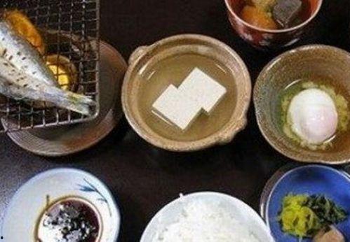 吃瓜群众的三餐是哪三餐,早餐、午餐、晚餐的精彩演绎